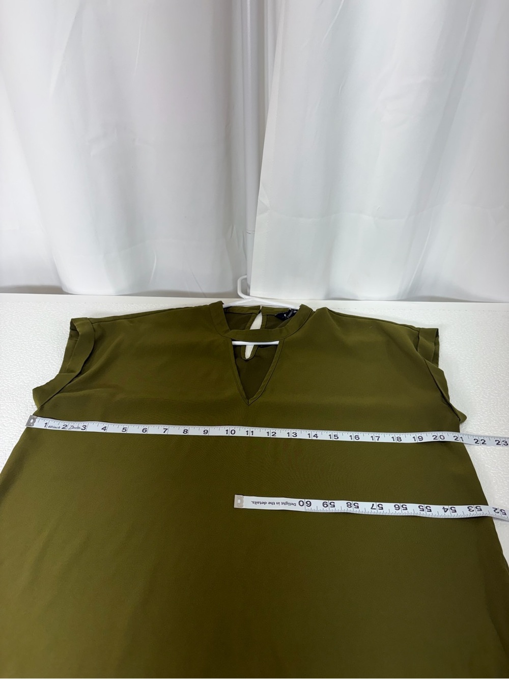 Express Olive Green Keyhole Tunic 4136 - Picture 7 of 9